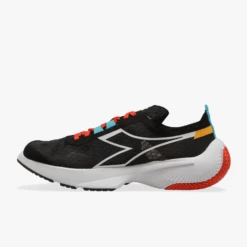 SCARPA RUNNING DIADORA EQUIPE CORSA NERA -Corriviva Negozio 0036677 scarpa running diadora equipe corsa nera