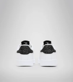 SCARPA JUNIOR DIADORA GAME P PS GIRL BIANCO/GLITTER/ORO -Corriviva Negozio 0046921 scarpa junior diadora game p ps girl biancoglitteroro