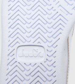 SCARPA JUNIOR DIADORA GAME P PS GIRL BIANCO/GLITTER/ORO -Corriviva Negozio 0046924 scarpa junior diadora game p ps girl biancoglitteroro