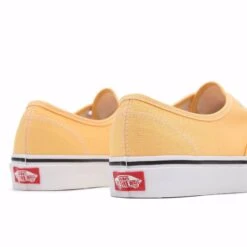 SCARPA UNISEX VANS UA AUTHENTIC VN0A5KRD AVL 13 SCARPA UNISEX VANS UA AUTHENTIC VN0A5KRD AVL -Corriviva Negozio 0051934 scarpa unisex vans ua authentic vn0a5krd avl