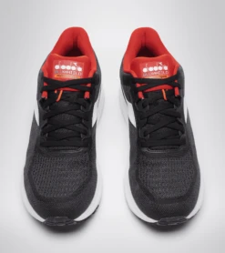 SCARPA DIADORA DA UOMO VIGORE 101.178046 C5322 NERO/BIANCO/ROSSO FERRO 8 SCARPA DIADORA DA UOMO VIGORE 101.178046 C5322 NERO/BIANCO/ROSSO FERRO -Corriviva Negozio 0055751 scarpa diadora da uomo vigore 101178046 c5322 nerobiancorosso ferro