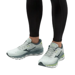 SCARPA DA RUNNING DA UOMO MIZUNO SKY 5 SILVER J1GC2102 24 -Corriviva Negozio 0059619 scarpa da running da uomo mizuno sky 5 silver j1gc2102 24