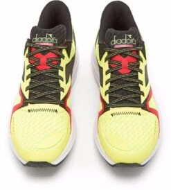 SCARPA DA RUNNING DA UOMO DIADORA MYTHOS BLUSHIELD 8 VORTICE 101.179087 D0273 13 SCARPA DA RUNNING DA UOMO DIADORA MYTHOS BLUSHIELD 8 VORTICE 101.179087 D0273 -Corriviva Negozio 0078380 scarpa da running da uomo diadora mythos blushield 8 vortice 101179087 d0273